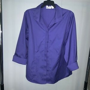 Chico’s No Iron button front collared Shirt Sz 2 (12) 3/4 Sleeve split flip cuff